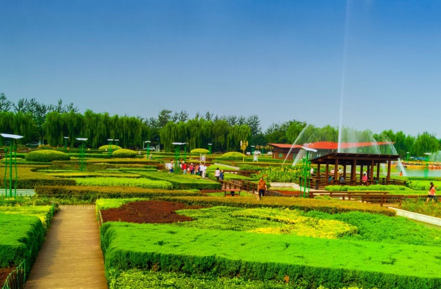 松潘縣鎮(zhèn)江關生態(tài)產業(yè)園區(qū)管理委員會擬采購松潘農業(yè)推廣宣傳片制作內容