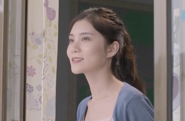 拍攝產(chǎn)品宣傳片一分鐘需要多少錢？拍個化妝品宣傳片大概要多少錢？